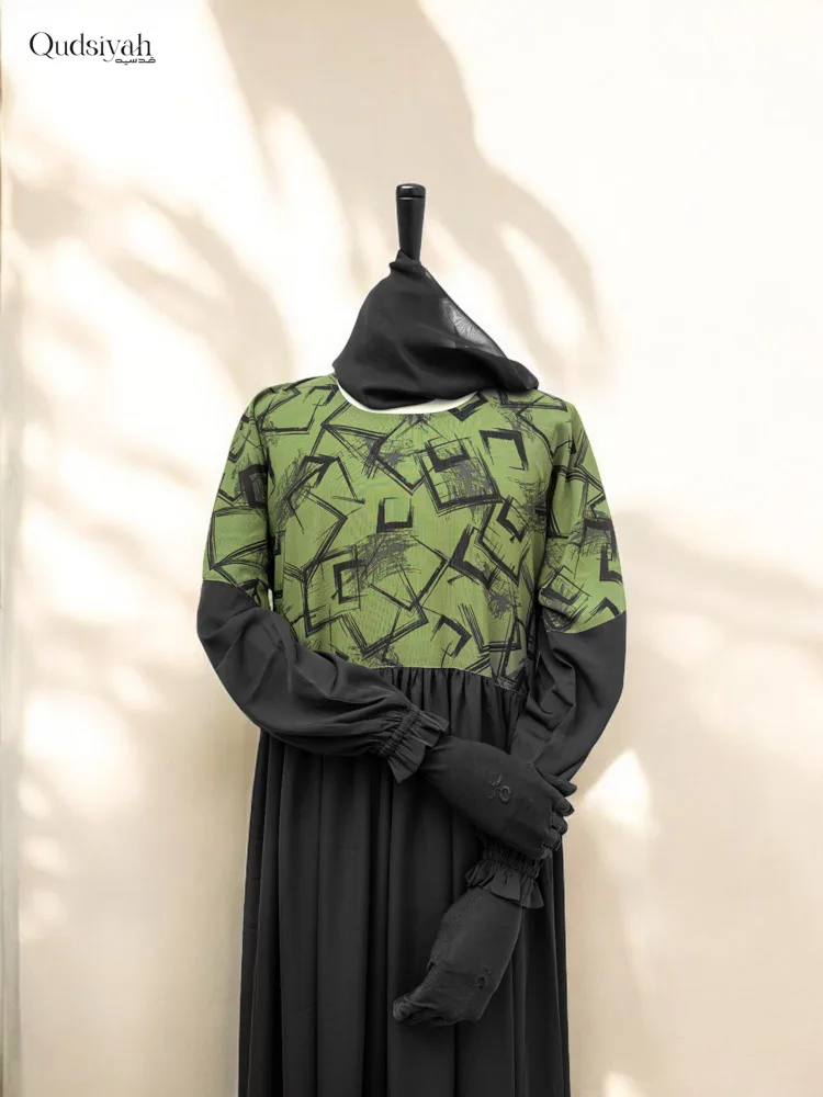Emerald Moss Green Premium Abaya - Image 5